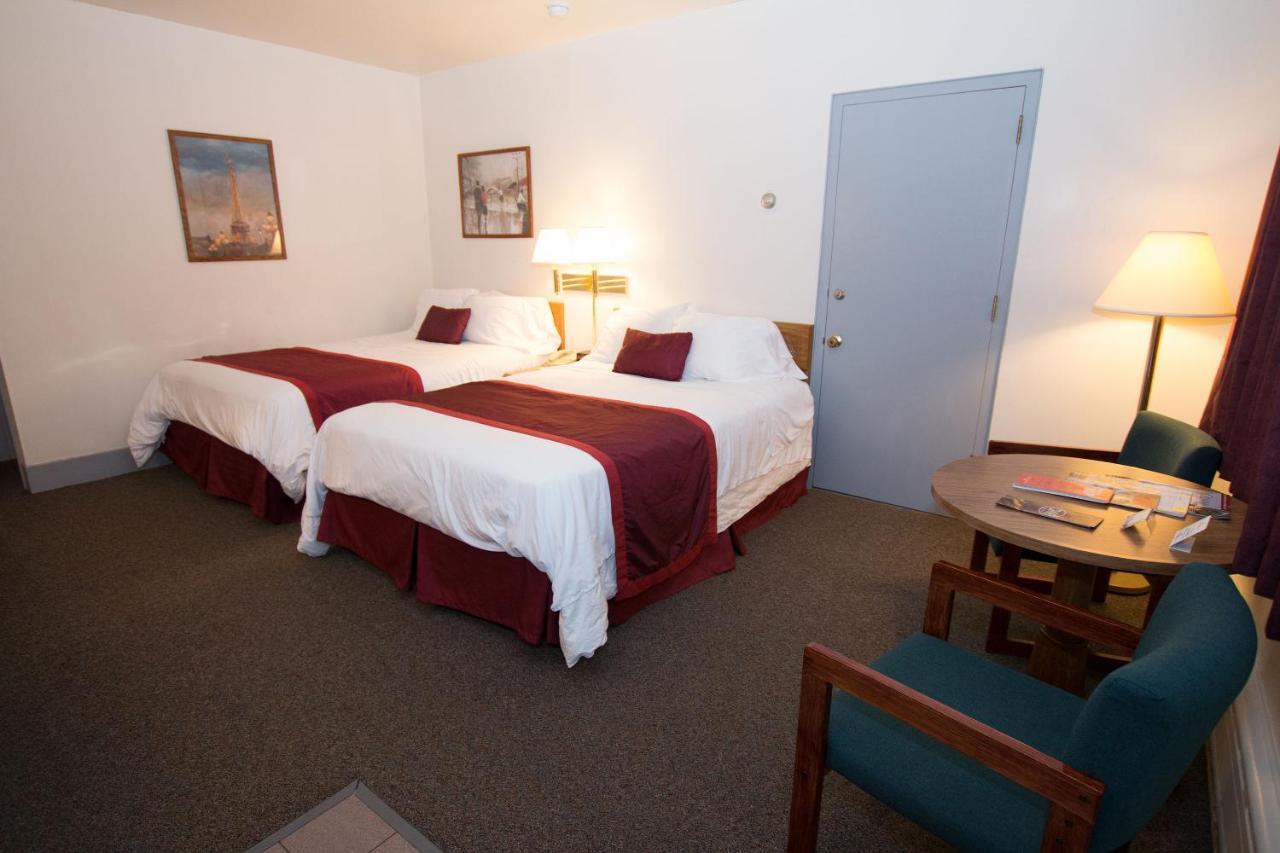 The Chalet Motel Mequon Exterior foto